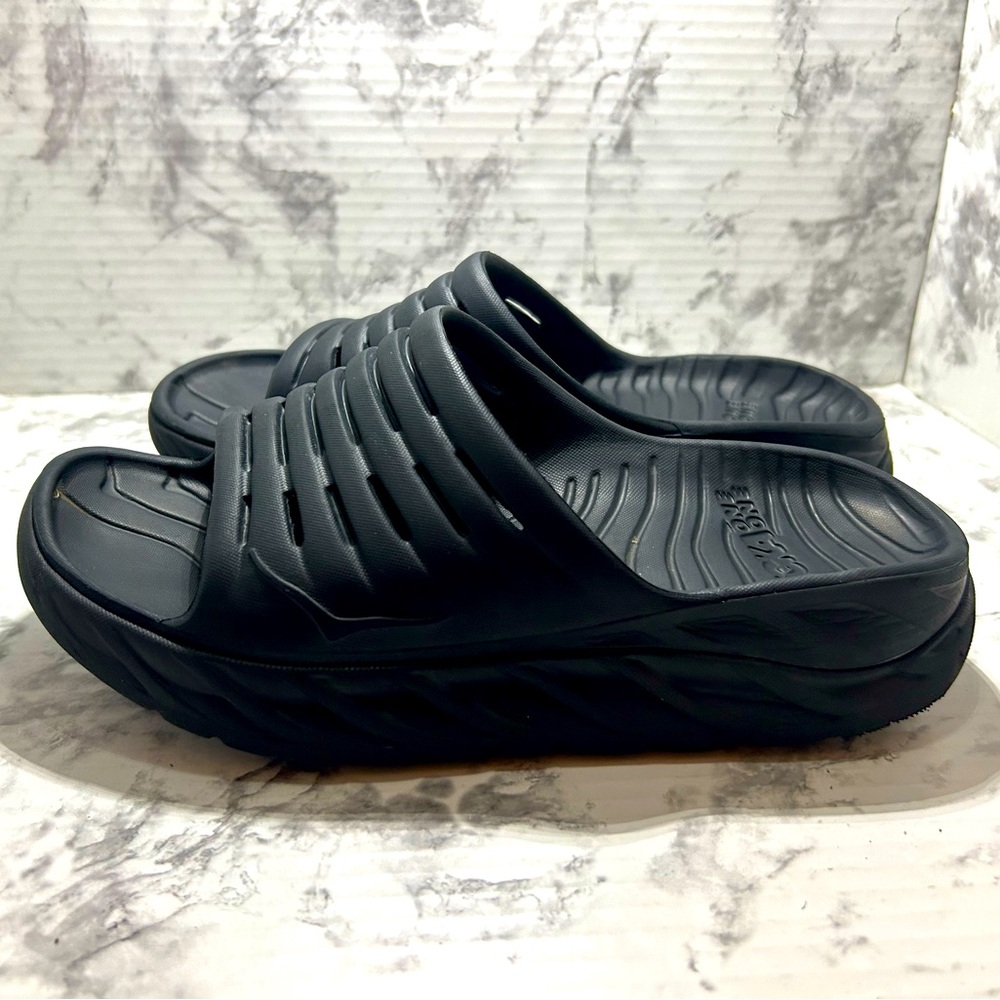 Womens Hoka Slides Size 9